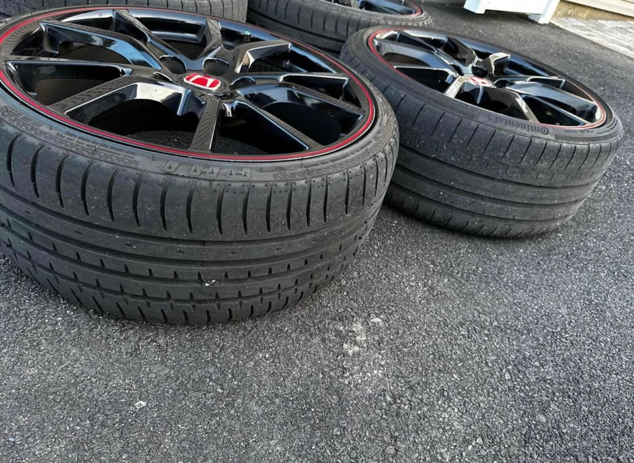 OEM Honda Civic Type R (FL5) 19” Wheel & Tire Set