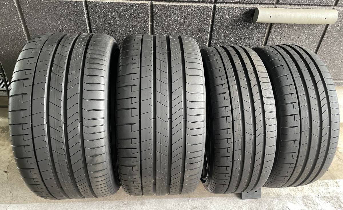 OEM Porsche 911 RS Spyder Wheel Set